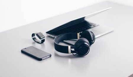 固態(tài)電池也能彎曲？固態(tài)鋰電池柔性化關(guān)鍵技術(shù)——可拉伸聚合物基復(fù)合固體電解質(zhì)