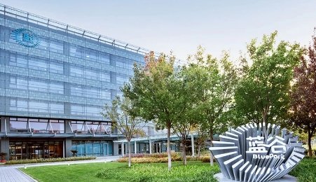 北汽藍(lán)谷攜手寧德時(shí)代和小米共建電芯工廠